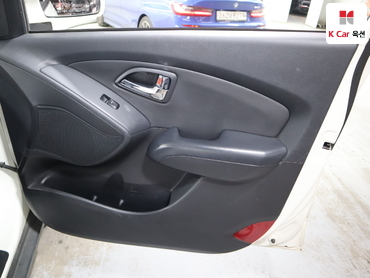 2012 - hyundai tucson