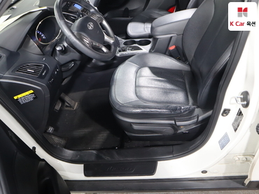 2012 - hyundai tucson