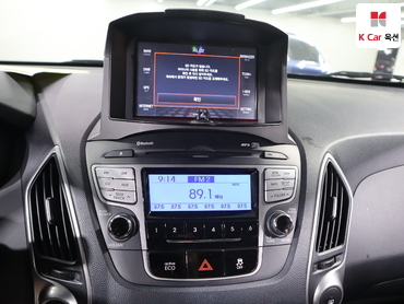 2012 - hyundai tucson