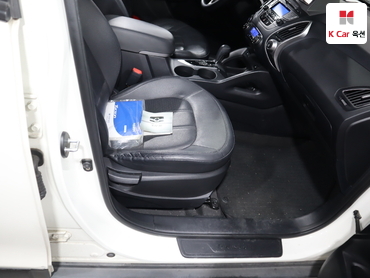 2012 - hyundai tucson