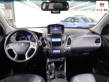 2012 - hyundai tucson