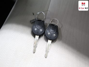2012 - nissan cube