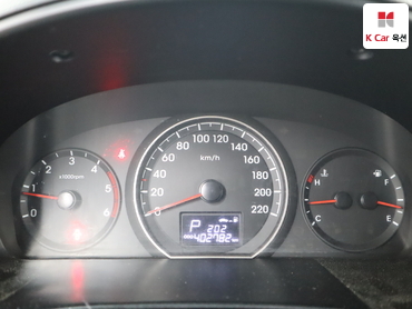 2016 - hyundai grand starex