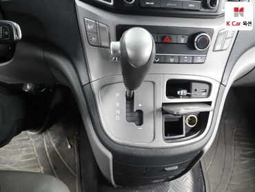 2016 - hyundai grand starex
