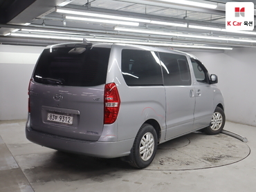 2016 - hyundai grand starex