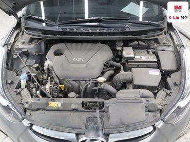 2013 - hyundai avante