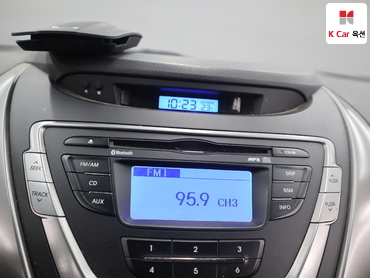 2013 - hyundai avante