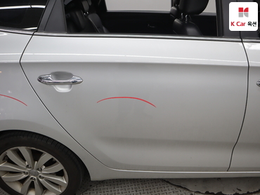 2016 - kia carens