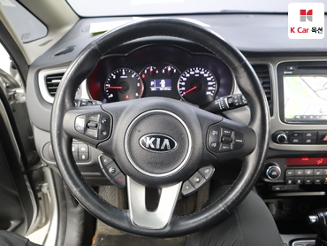 2016 - kia carens