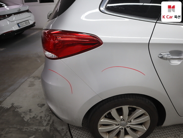 2016 - kia carens