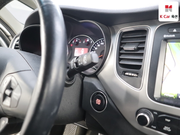 2016 - kia carens