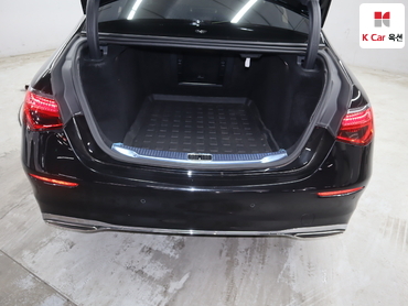 2022 - mercedes-benz s580l