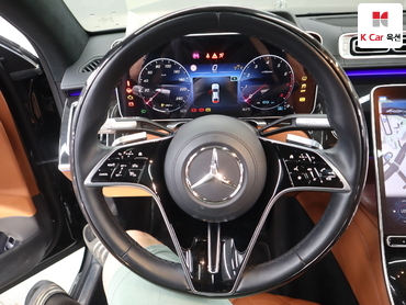2022 - mercedes-benz s580l