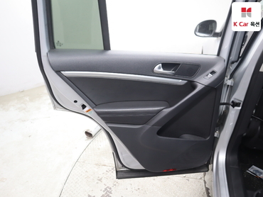 2013 - volkswagen tiguan