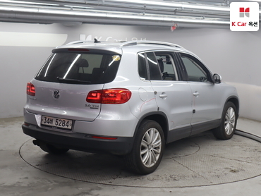 2013 - volkswagen tiguan