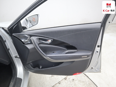 2012 - hyundai grandeur