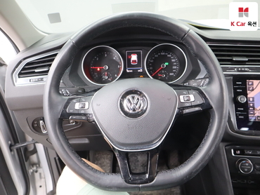 2018 - volkswagen tiguan