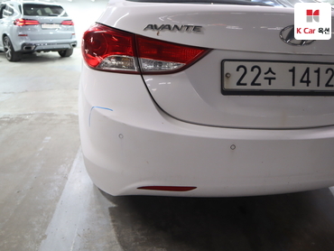 2013 - hyundai avante