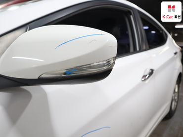 2013 - hyundai avante