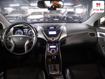 2013 - hyundai avante