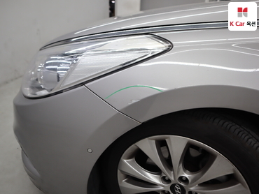 2011 - hyundai grandeur