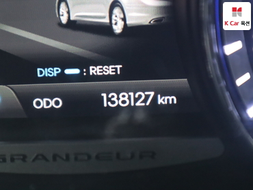 2011 - hyundai grandeur