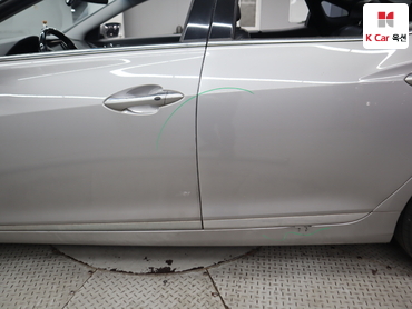 2011 - hyundai grandeur
