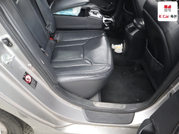 2011 - hyundai grandeur