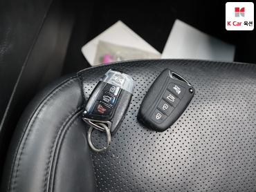 2011 - hyundai grandeur