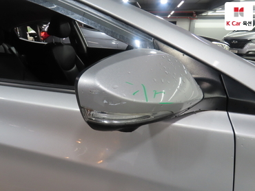 2013 - hyundai avante