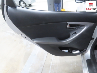 2013 - hyundai avante