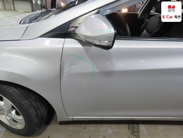 2013 - hyundai avante
