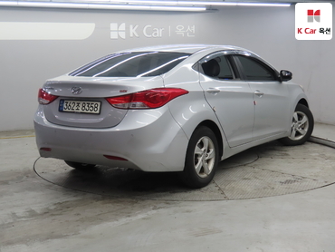 2013 - hyundai avante