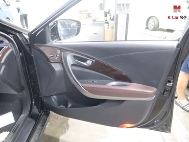 2015 - hyundai aslan