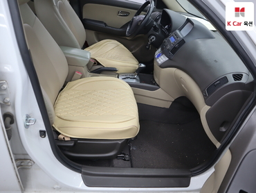 2010 - hyundai avante