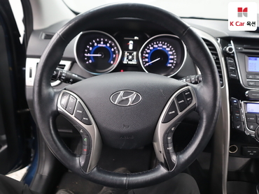 2016 - hyundai i30