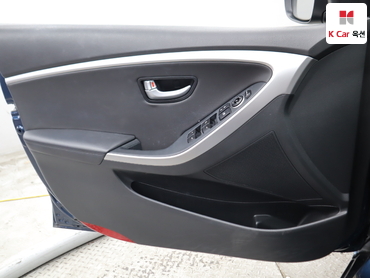 2016 - hyundai i30
