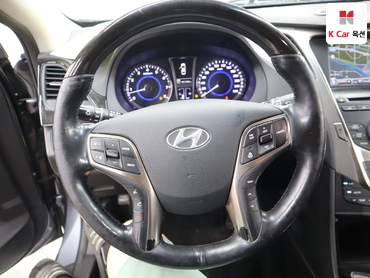 2013 - hyundai grandeur
