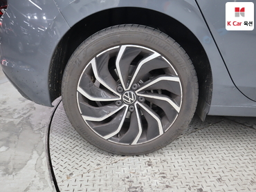 2023 - volkswagen golf