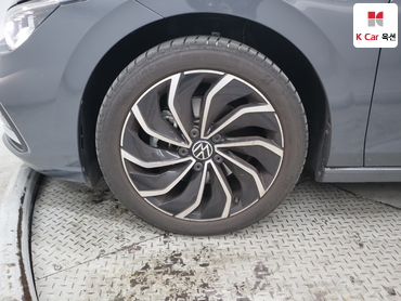 2023 - volkswagen golf