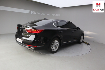 2016 - kia k7
