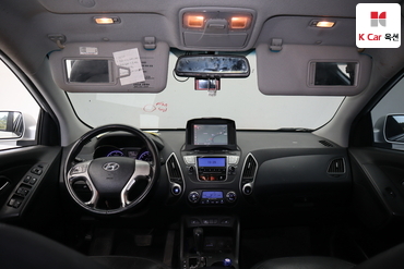 2011 - hyundai tucson