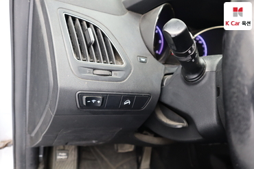 2011 - hyundai tucson