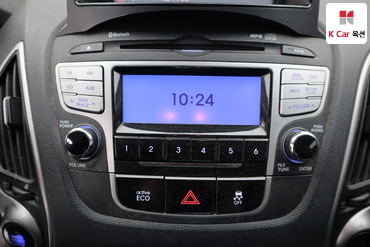 2011 - hyundai tucson