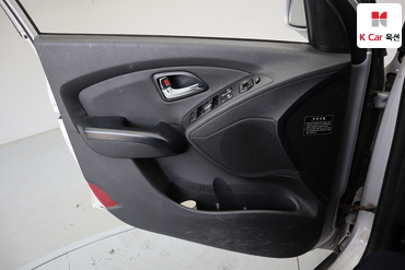 2011 - hyundai tucson
