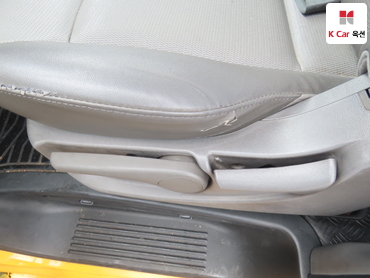 2009 - hyundai grand starex