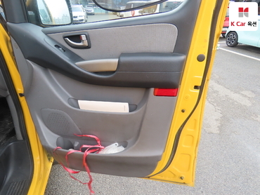 2009 - hyundai grand starex