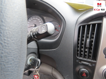 2009 - hyundai grand starex