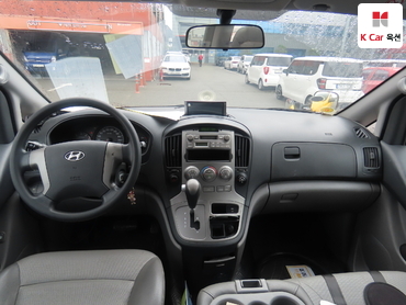 2009 - hyundai grand starex