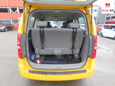 2009 - hyundai grand starex